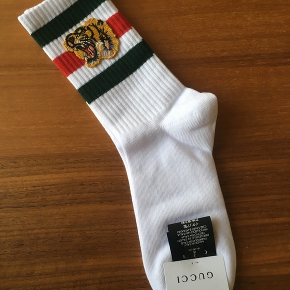 gucci tiger socks black